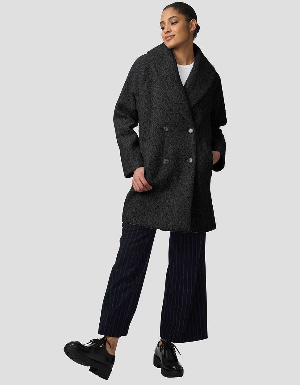 City Retreat Textured Bouclé Coat - Image 3
