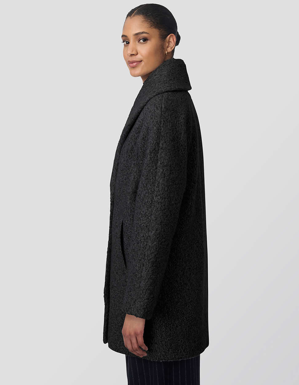 City Retreat Textured Bouclé Coat - Image 4
