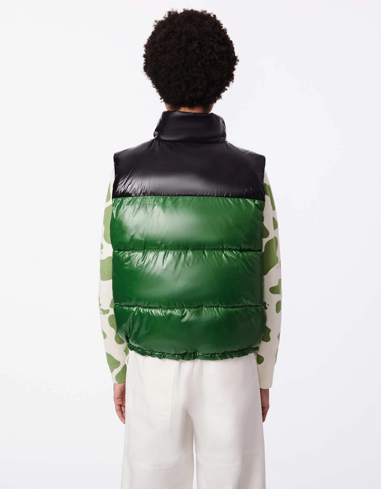 Colorblocking At Its Vest - Image 4