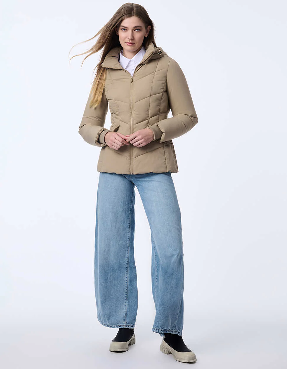 Horizon Hooded Puffer Jacket - Image 3