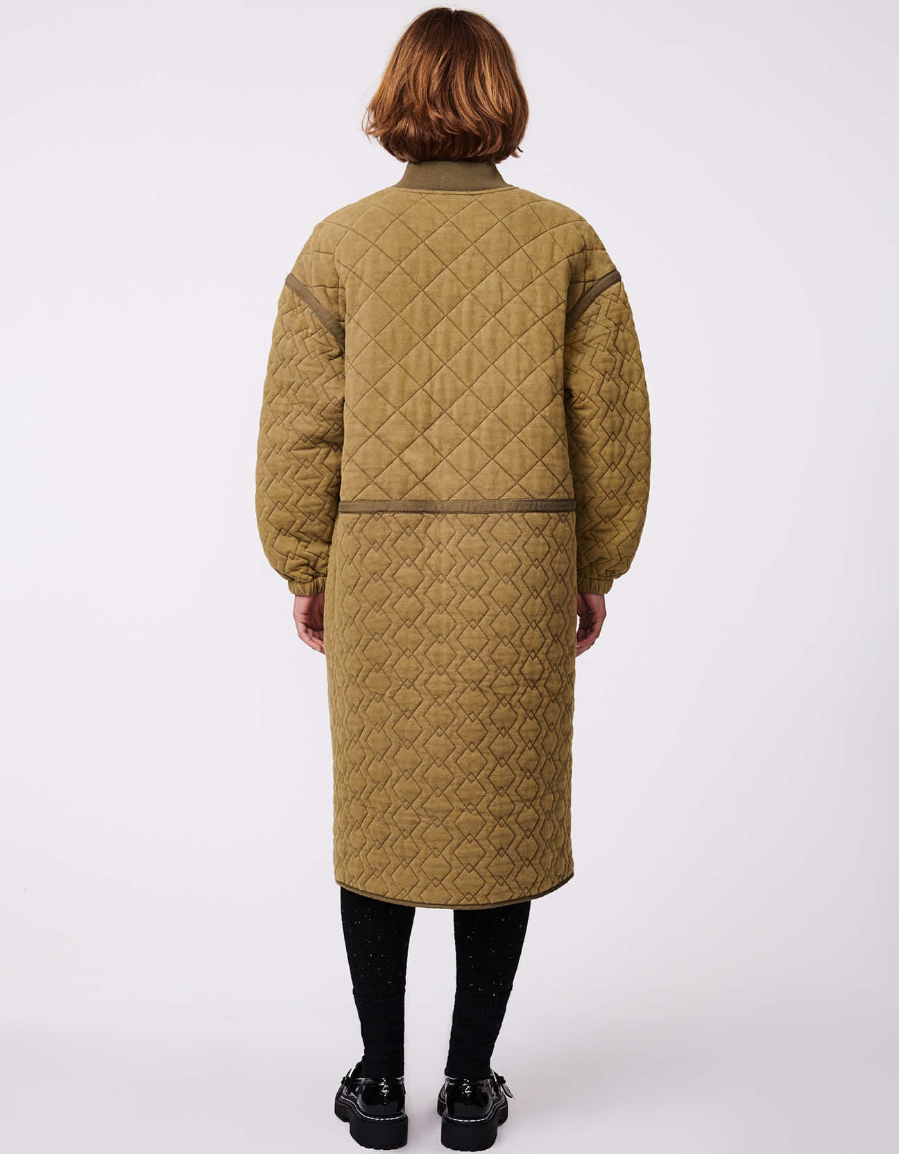 MIX-STICH LONG QUILTED COAT - Image 4