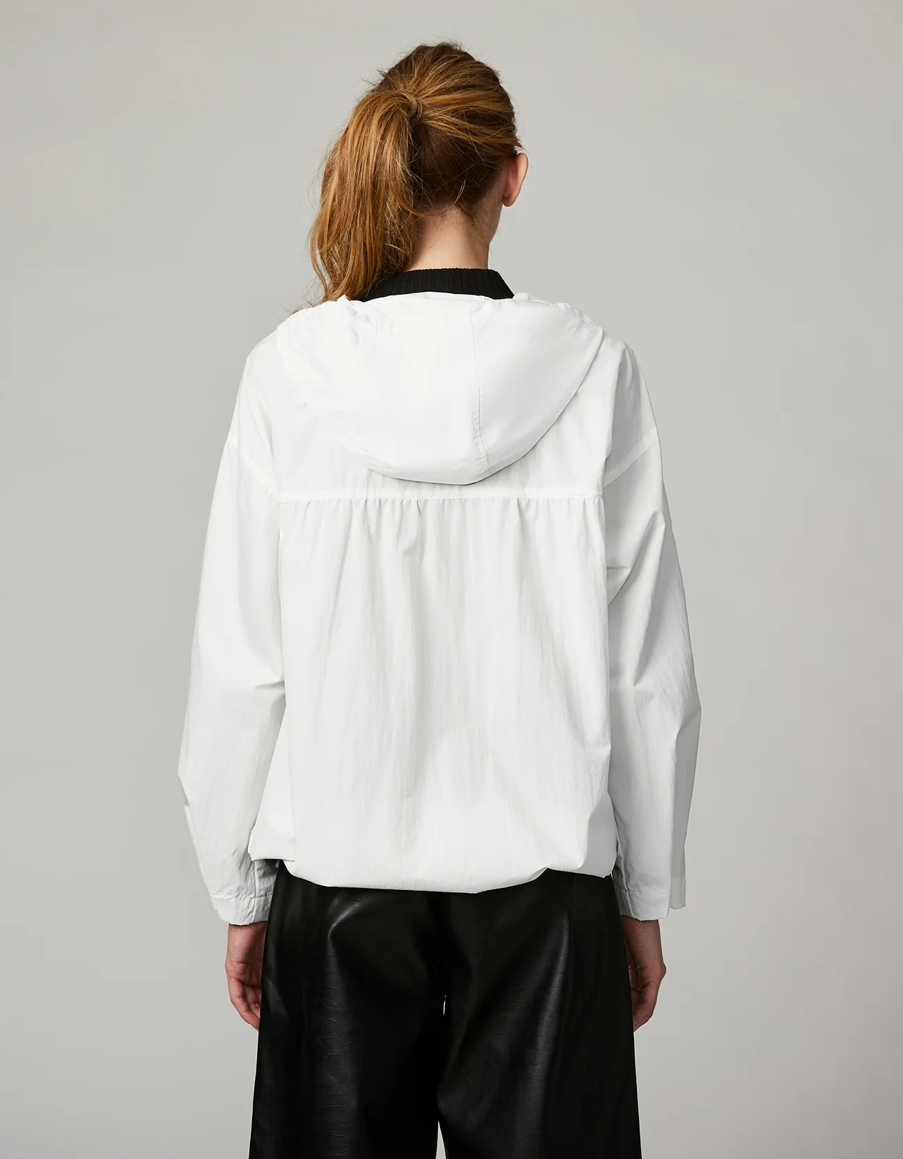 City Windbreaker - Image 4