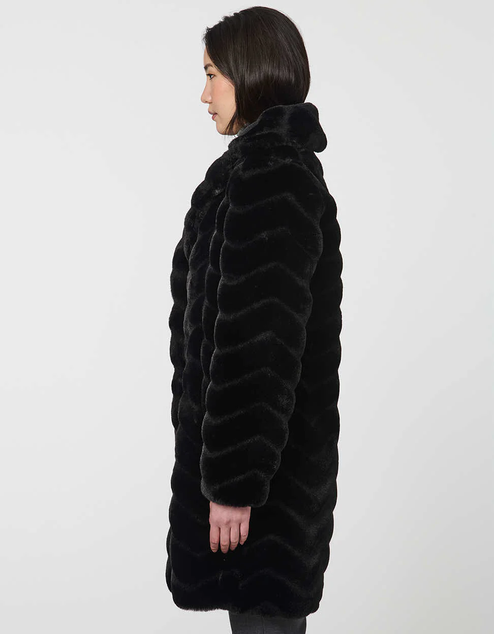 Zigzag Vegan Fur Coat - Image 3
