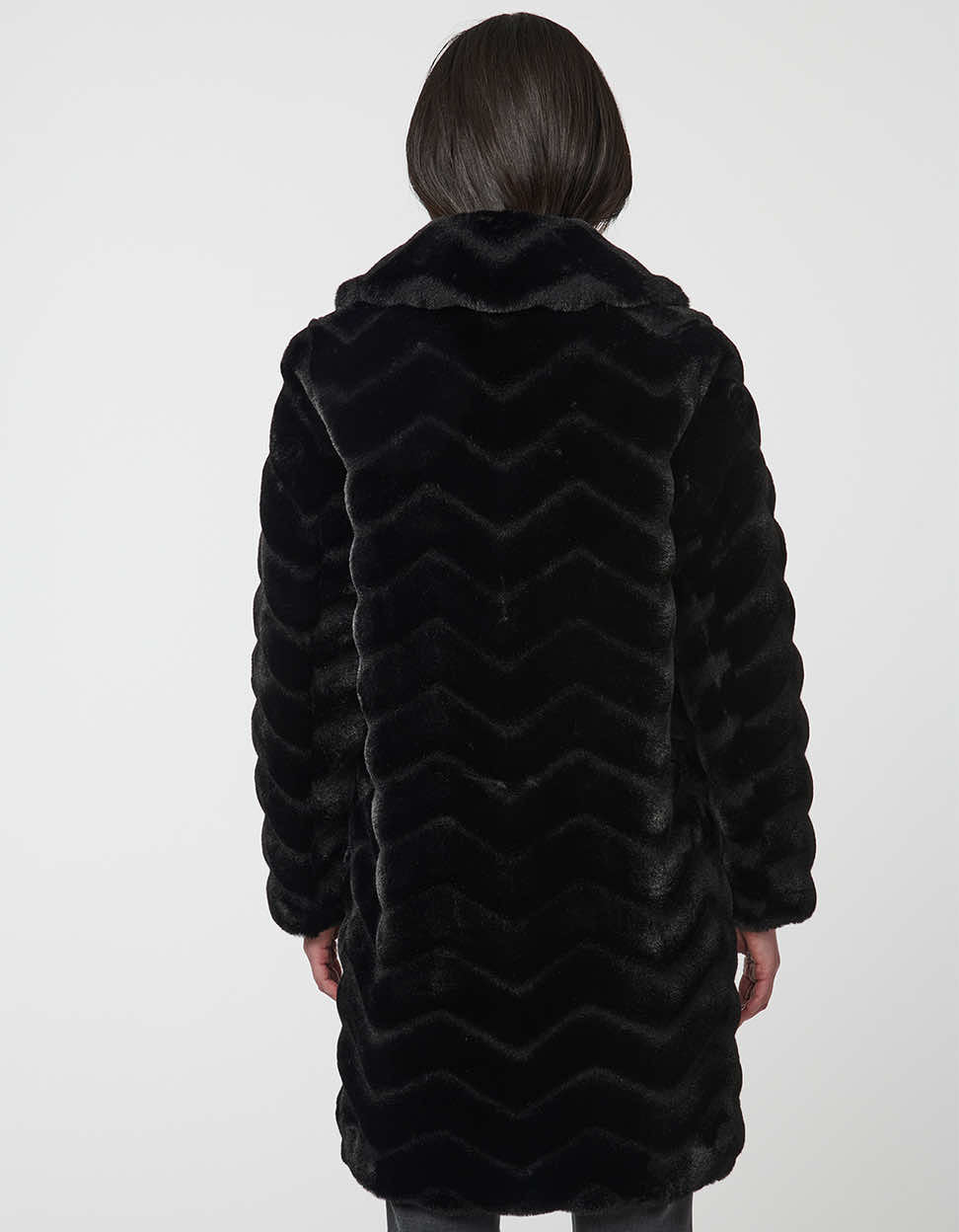 Zigzag Vegan Fur Coat - Image 4